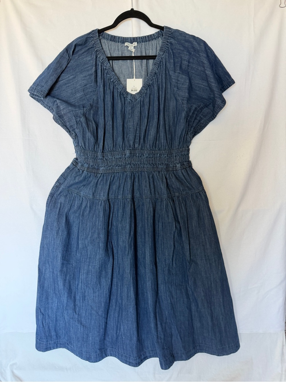 Smocked Waist Blue Midi Dress with V-Neck